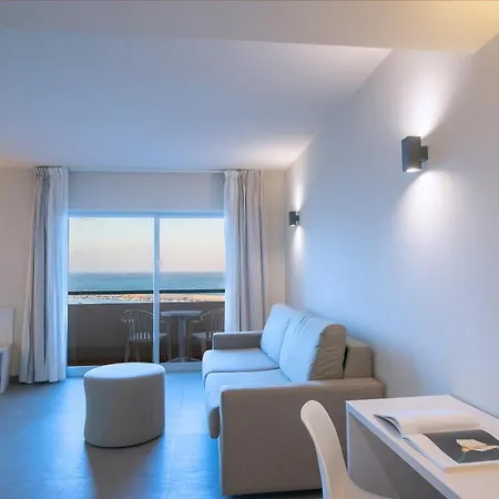 Hotell El Puerto By Pierre