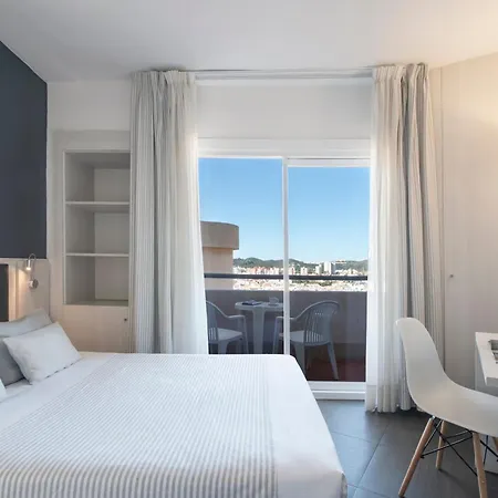 Hotell El Puerto By Pierre