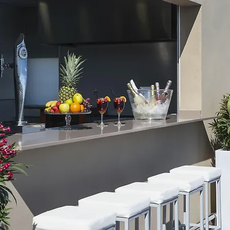 Otel El Puerto By Pierre 3*