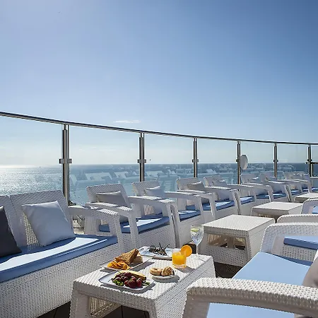 El Puerto By Pierre Hotell 3*