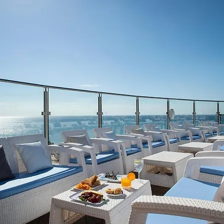 El Puerto By Pierre Hotel